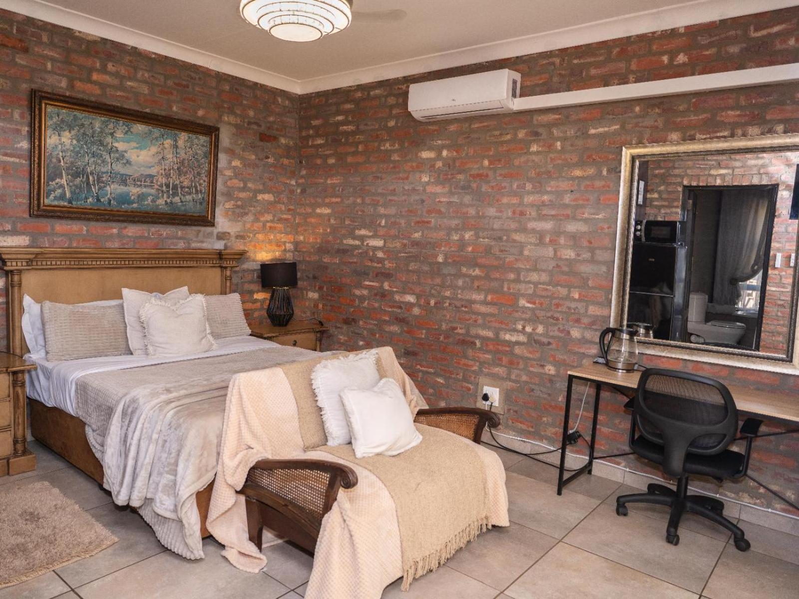 Aloe Guesthouse Klerksdorp Værelse billede