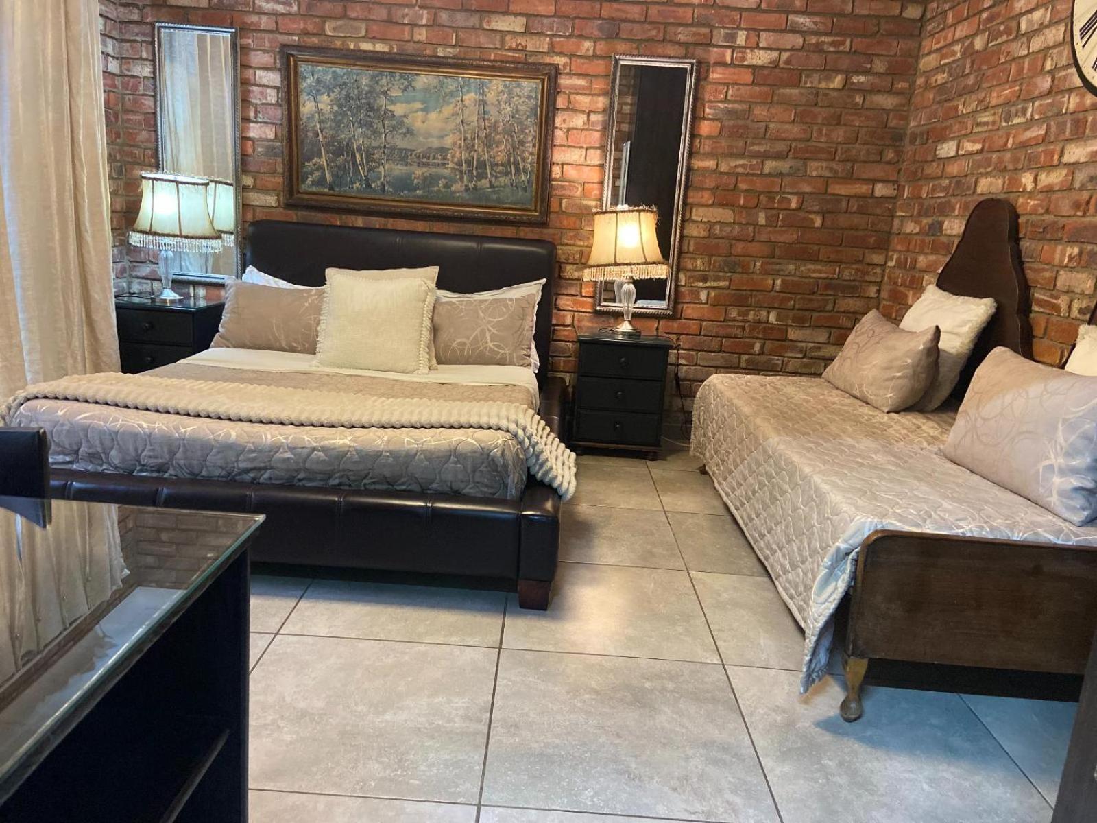 Aloe Guesthouse Klerksdorp Værelse billede