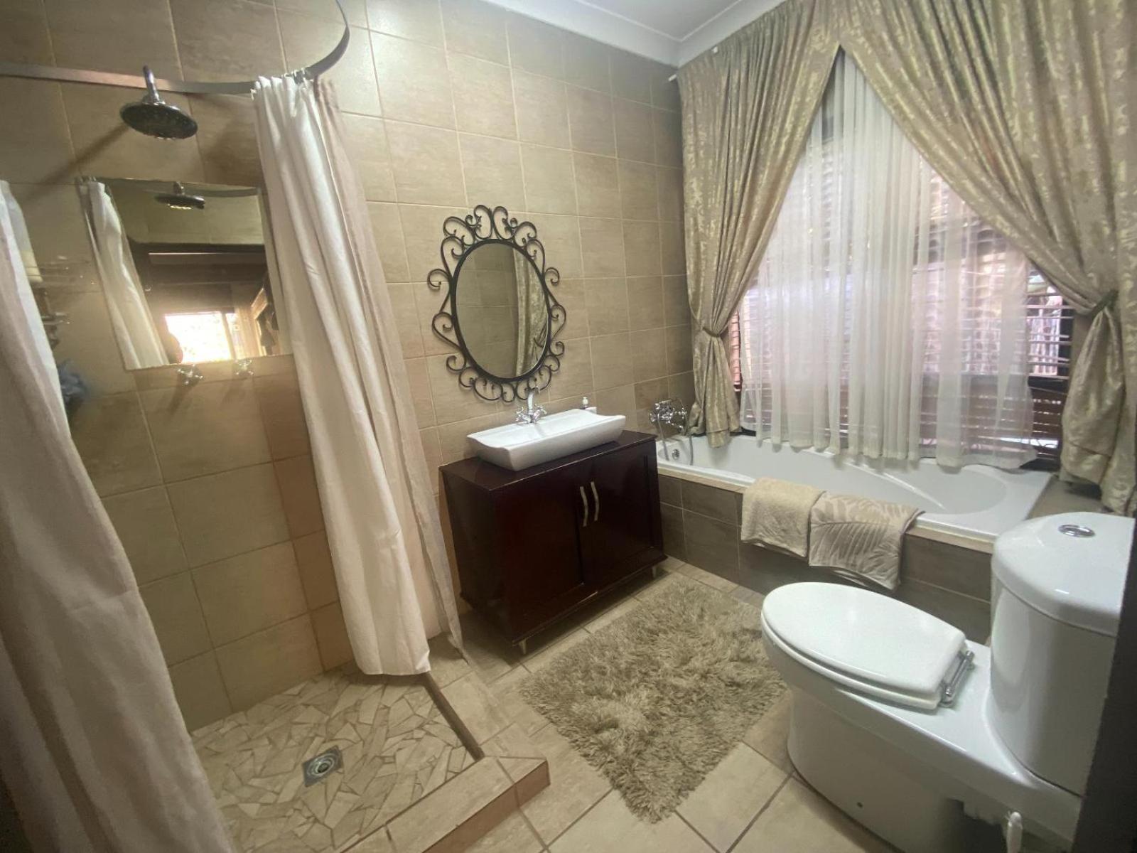 Aloe Guesthouse Klerksdorp Værelse billede